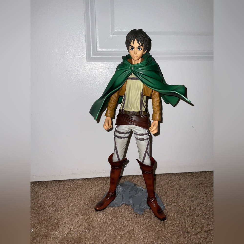 Eren Jaeger Anime Figure
